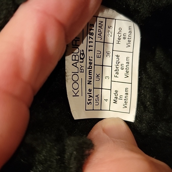 Kookaburra UGG Girl's Seude Leather Aribel Boots by UGG - Picture 5 of 13